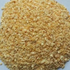 Настъргани скилидки чесън